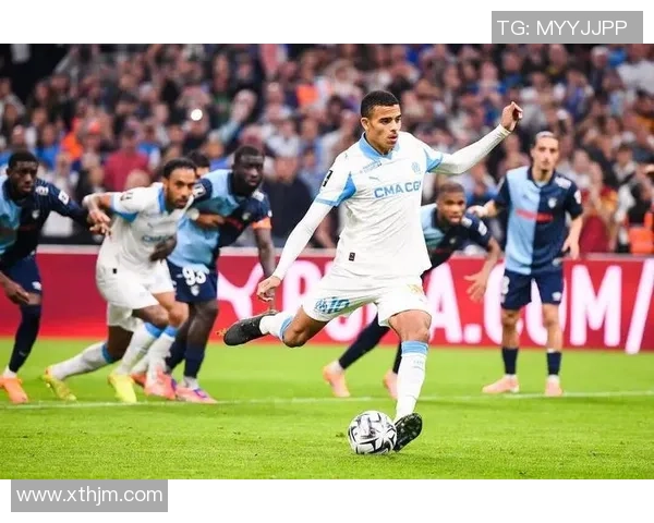 足球明星因视网膜脱落面临职业生涯危机球迷们心痛不已